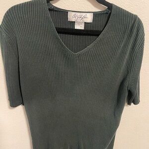 Out of the blue 100% silk v-neck ribbed blouse size Medium
